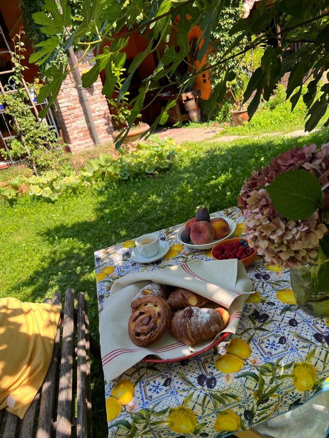 La Casa Arancione Otel Boves Dış mekan fotoğraf