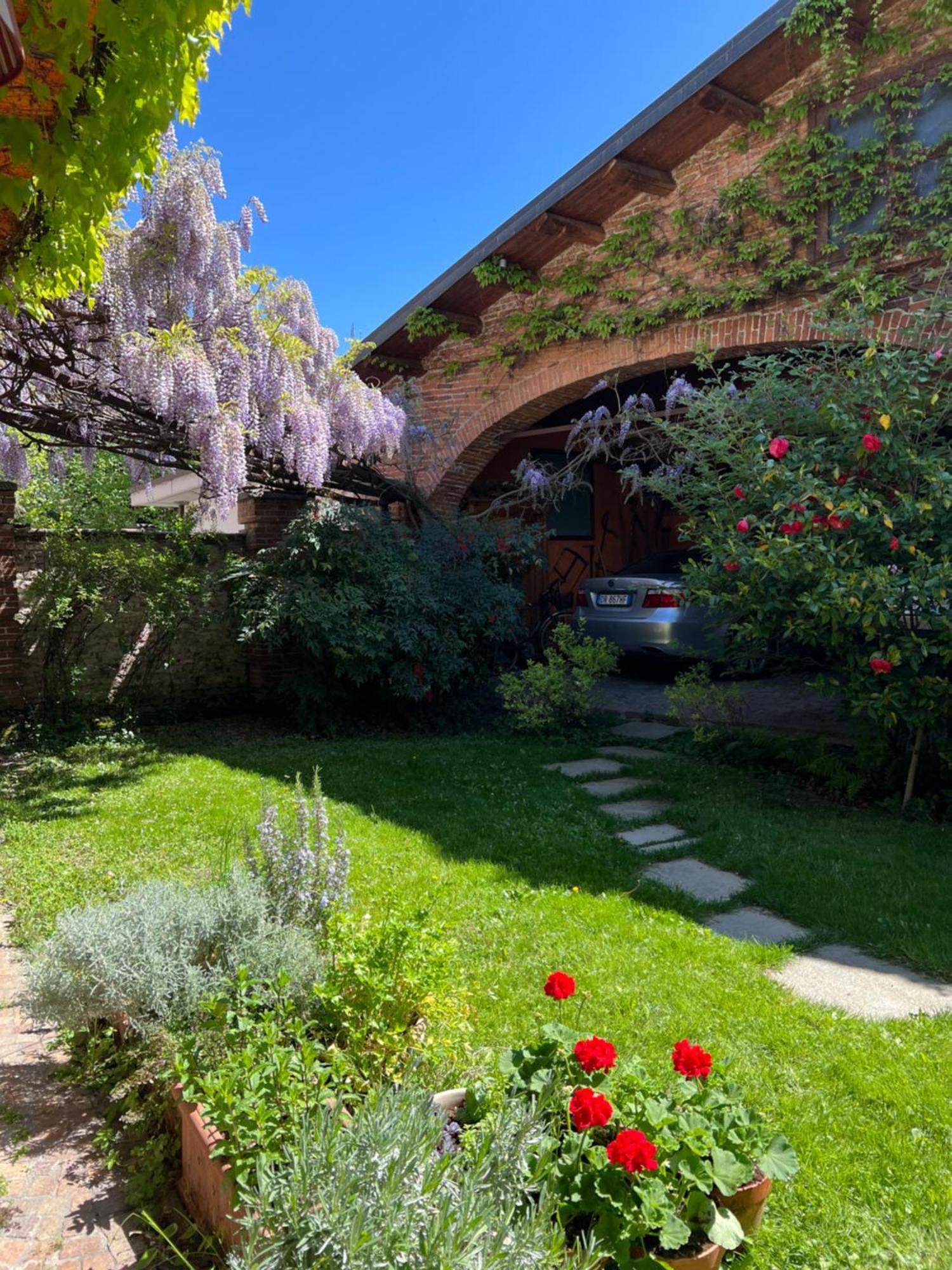 La Casa Arancione Otel Boves Dış mekan fotoğraf